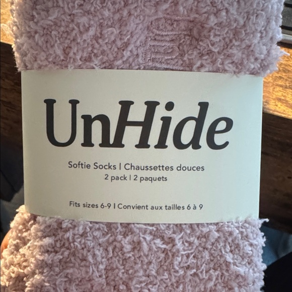 UnHide Softie Socks in Pink and grey (2 pack) NWT - Picture 2 of 3